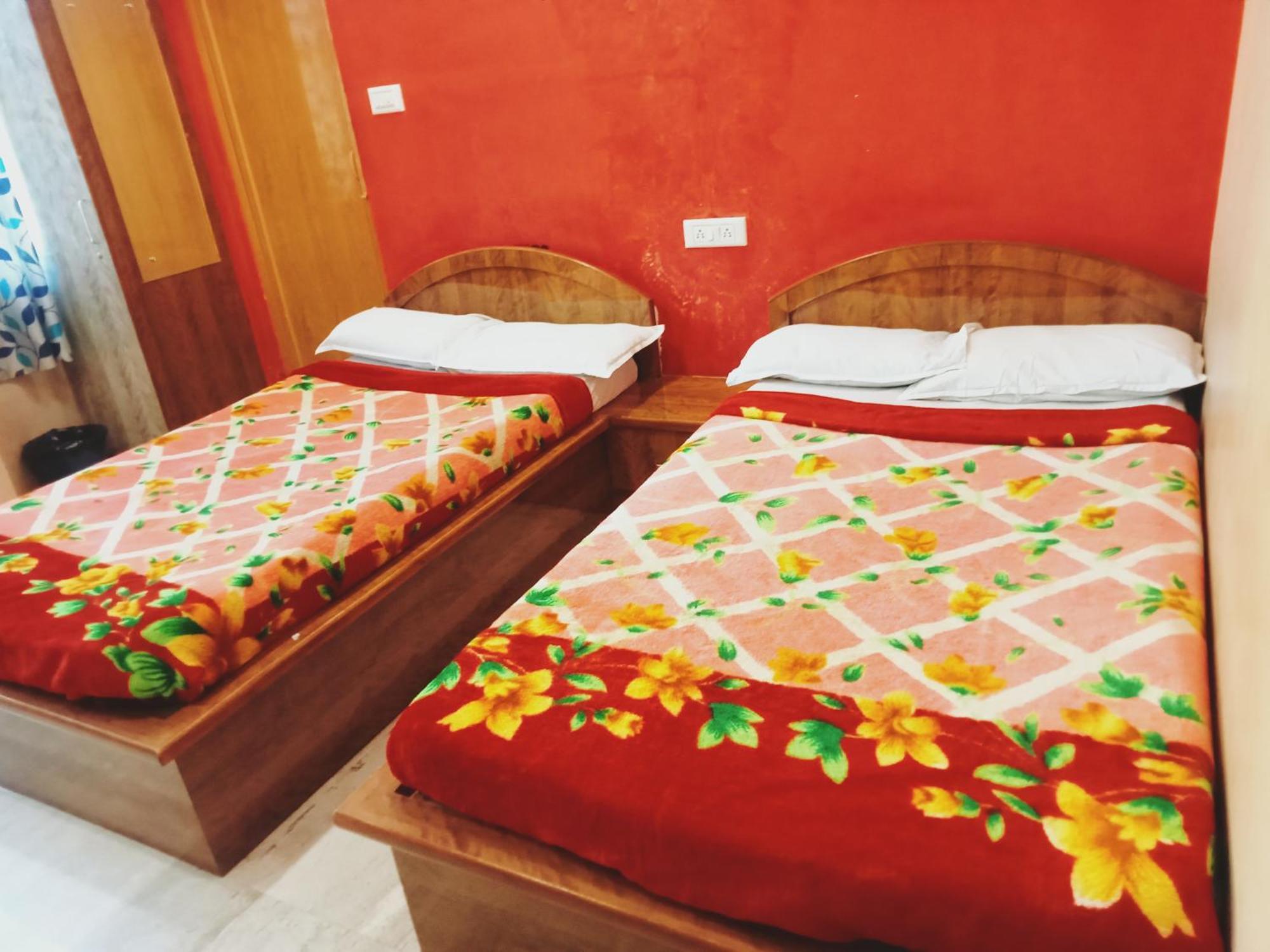 Sri Sapthagiri Comfort Maiçor Exterior foto